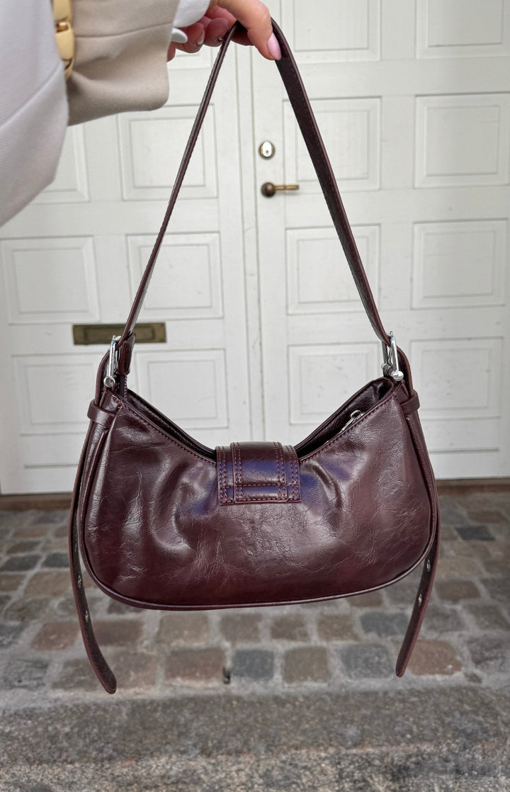 Asta Buckle Bag - Dark Brown
