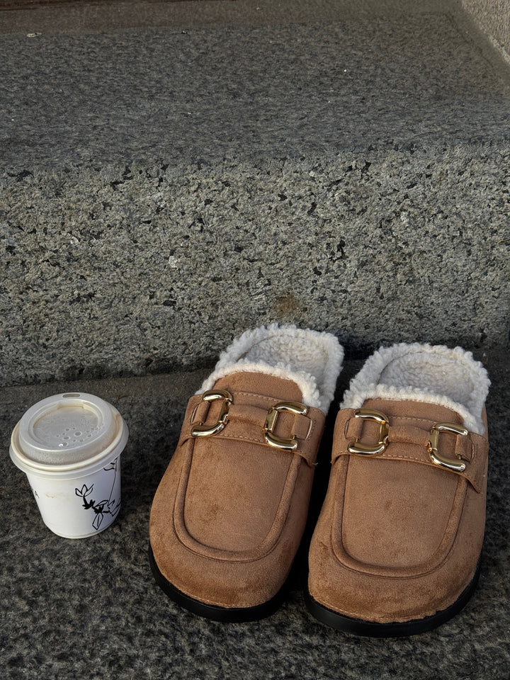 Nathalie Buckle Slippers - Camel