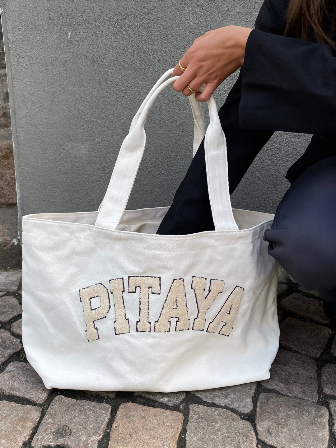 Vilma Tote Bag Medium - Off White Teddy