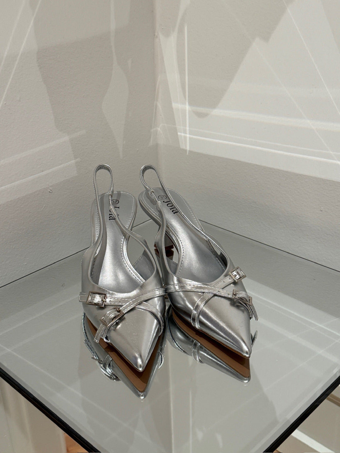 Elisa Slingback Pumps - Silver