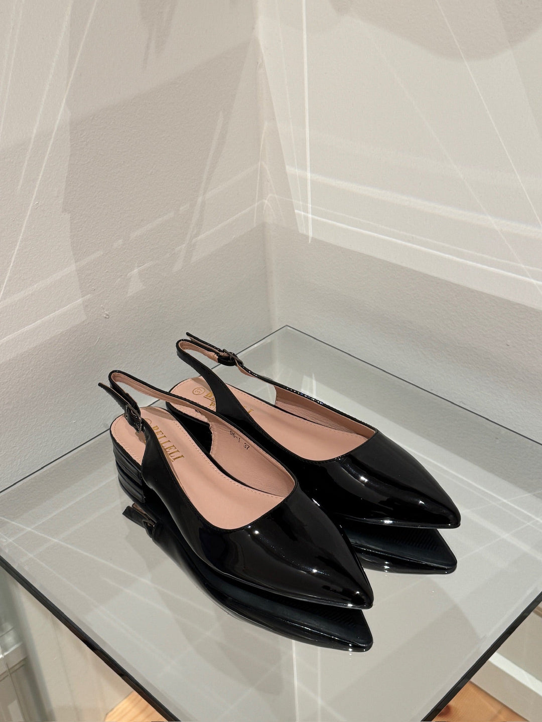 Rosaly Slingback - Black