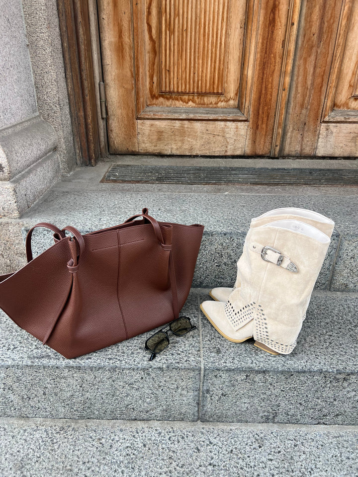 Lina Stud Boots – Sand