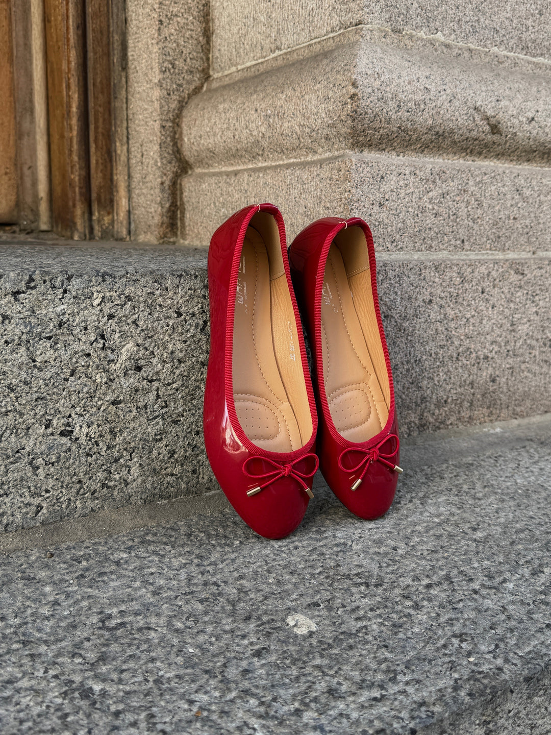 Sarah Ballerina - Red