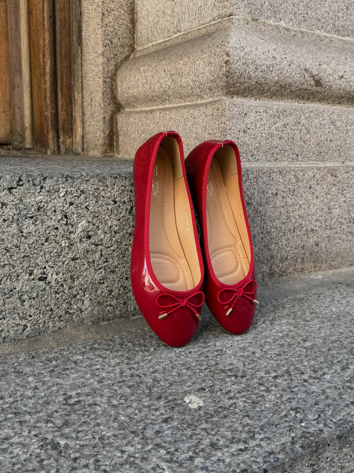 Sarah Ballerina - Red