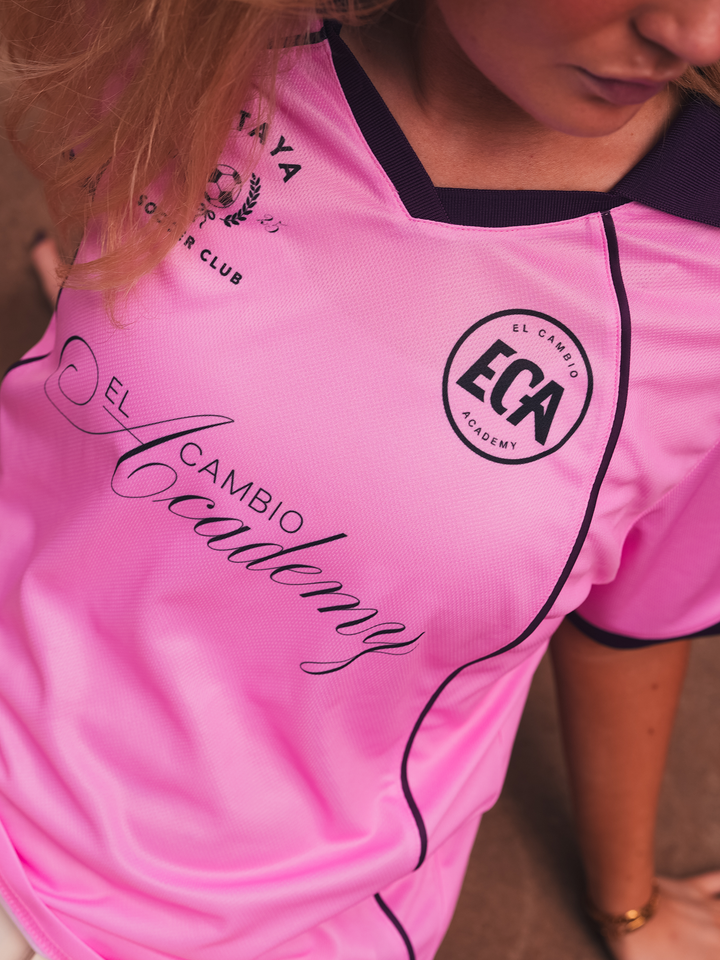 Pitaya X El Cambio Football Jersey - Pink