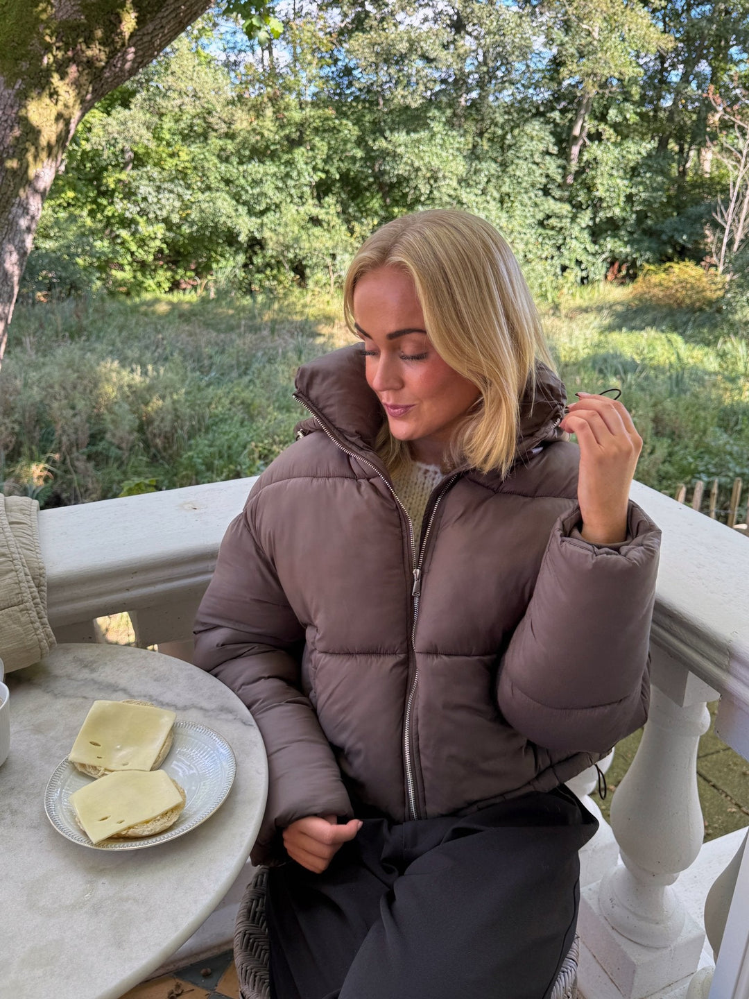 Josefine Short Puffer Jacket - Licorice