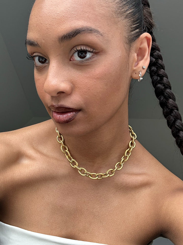 Julie Chunky Chain Necklace - Gold