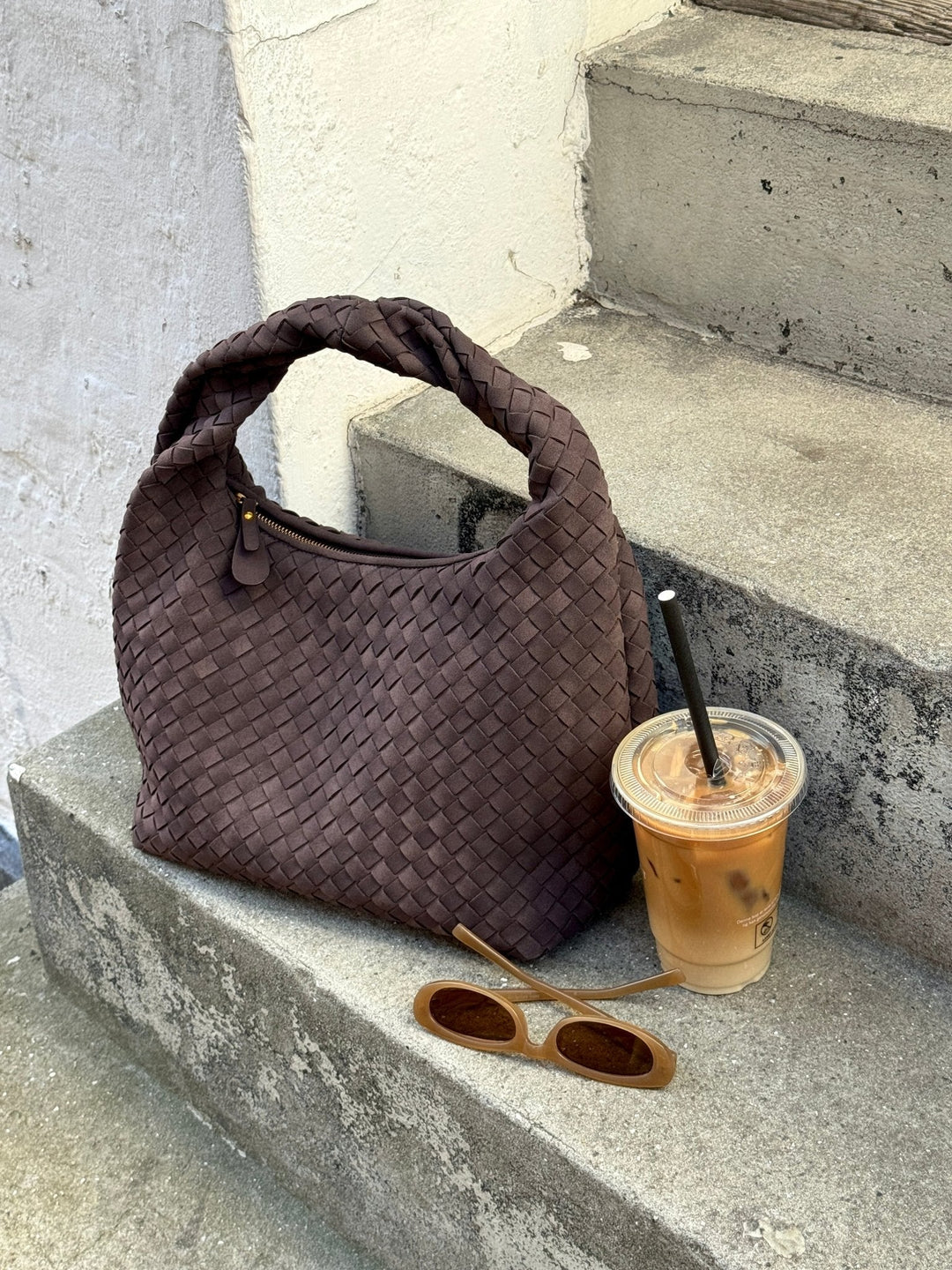 Lea Twist Bag Faux Suede - Dark Brown