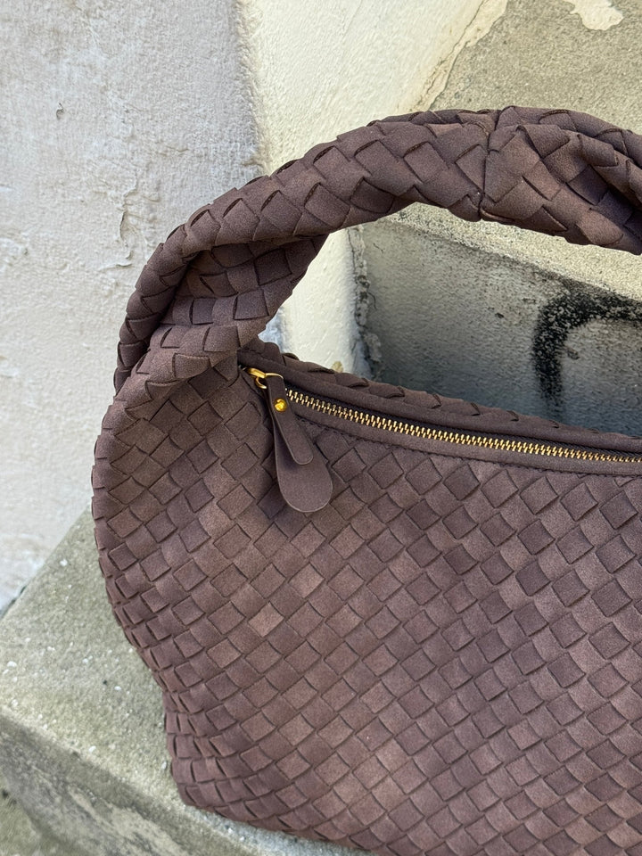 Lea Twist Bag Faux Suede - Dark Brown