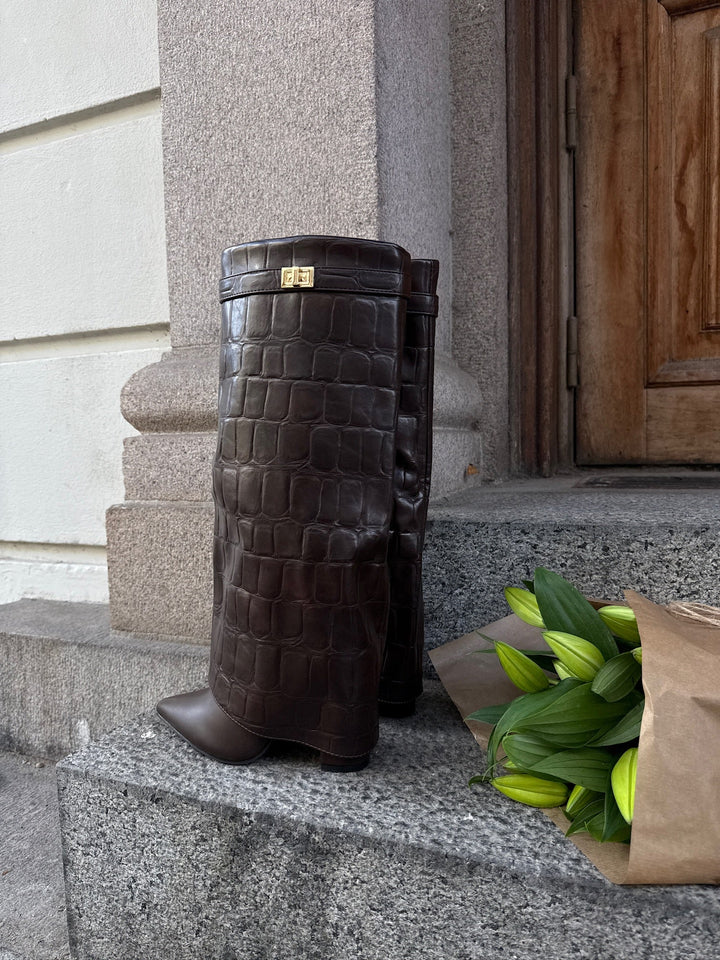 Tilda Faux Leather Boots - Dark Brown